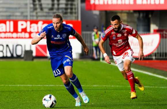 Stade Brestois vs Lyon (03:00 – 29/12) | Xem lại trận đấu